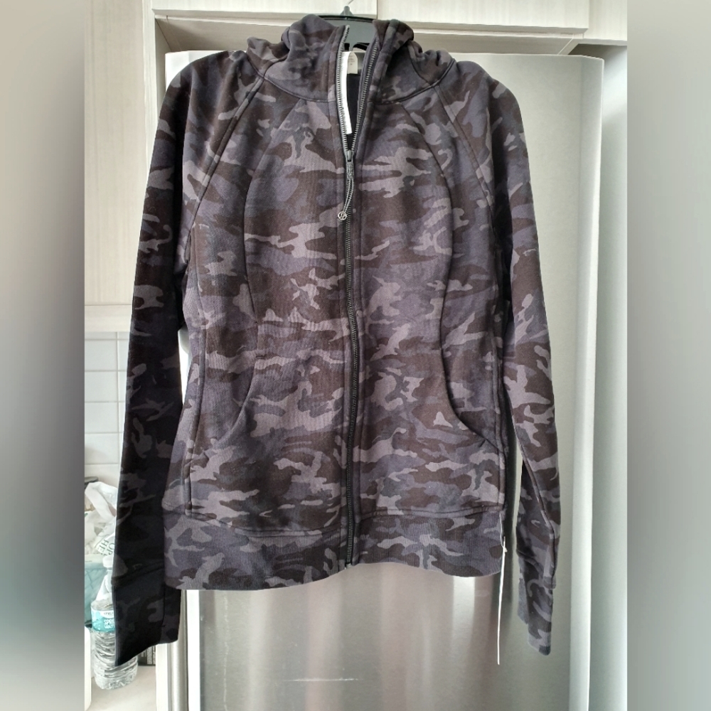 lululemon scuba hoodie size 8
